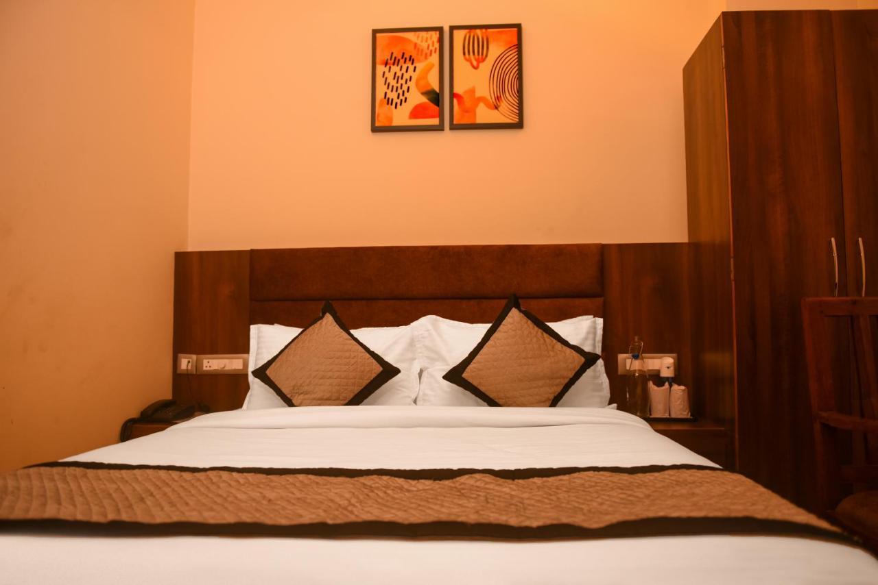 The Abhyudyam Ganga Hotel Haridwār Exterior photo