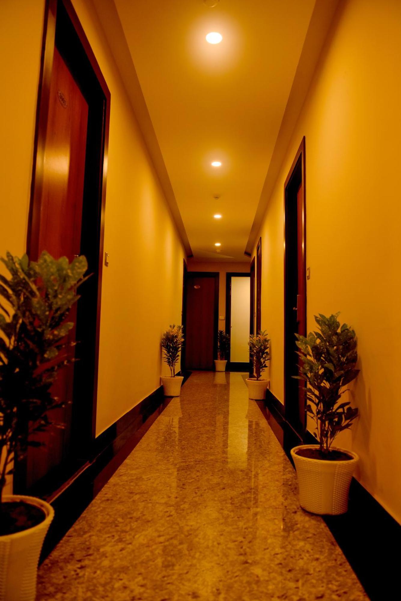 The Abhyudyam Ganga Hotel Haridwār Exterior photo