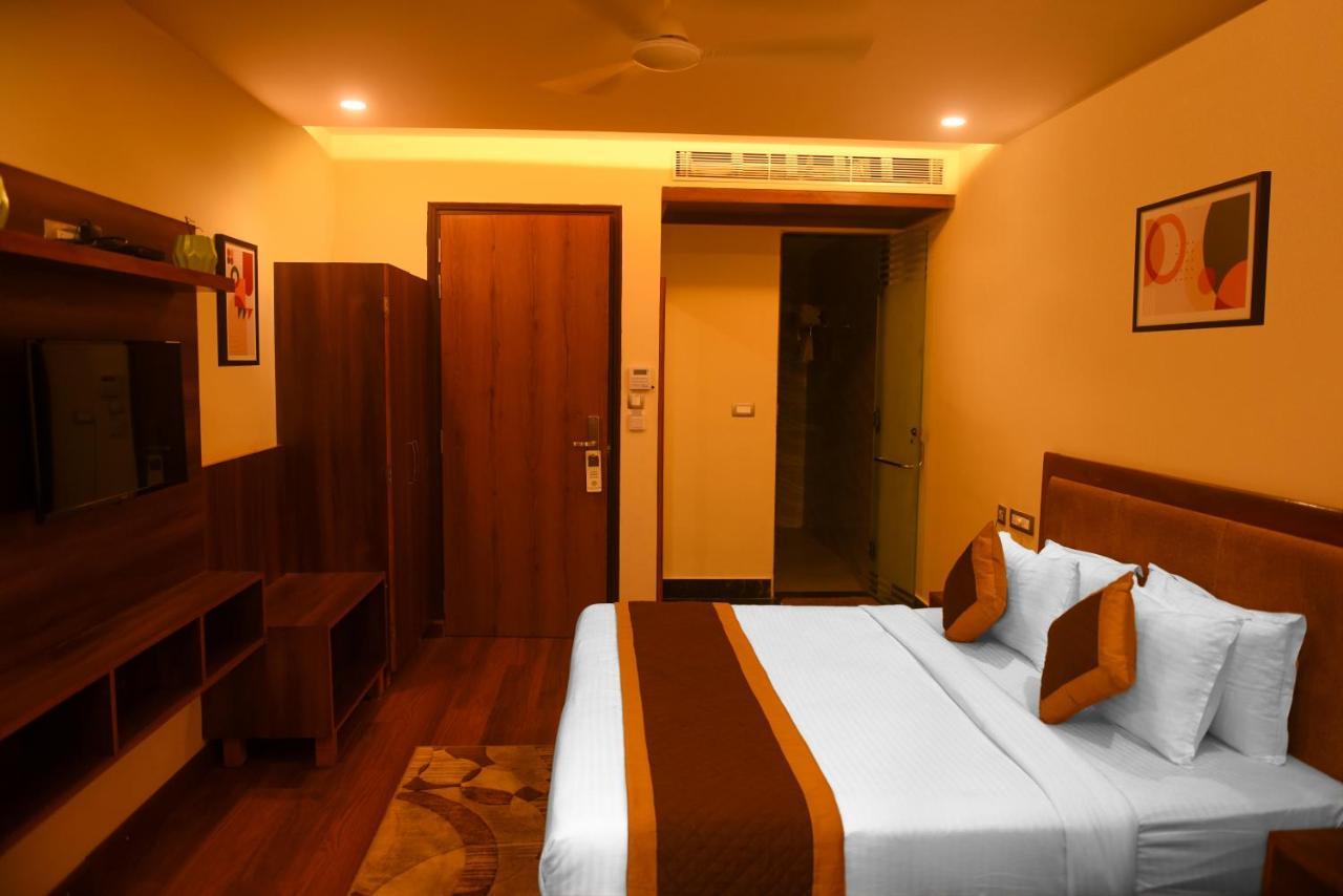 The Abhyudyam Ganga Hotel Haridwār Exterior photo