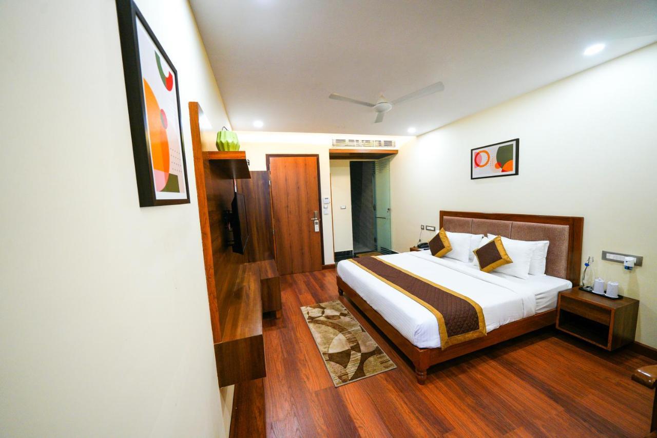 The Abhyudyam Ganga Hotel Haridwār Exterior photo