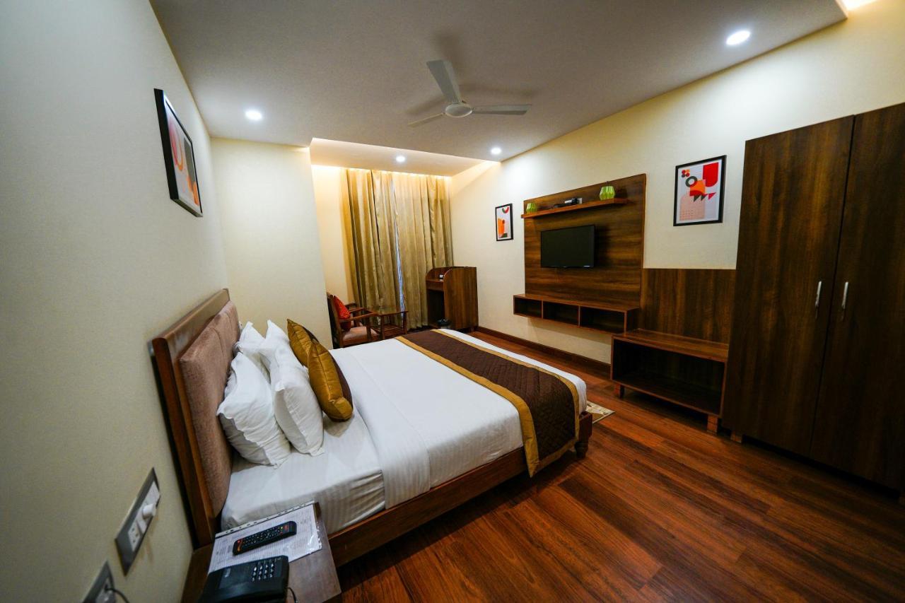 The Abhyudyam Ganga Hotel Haridwār Exterior photo
