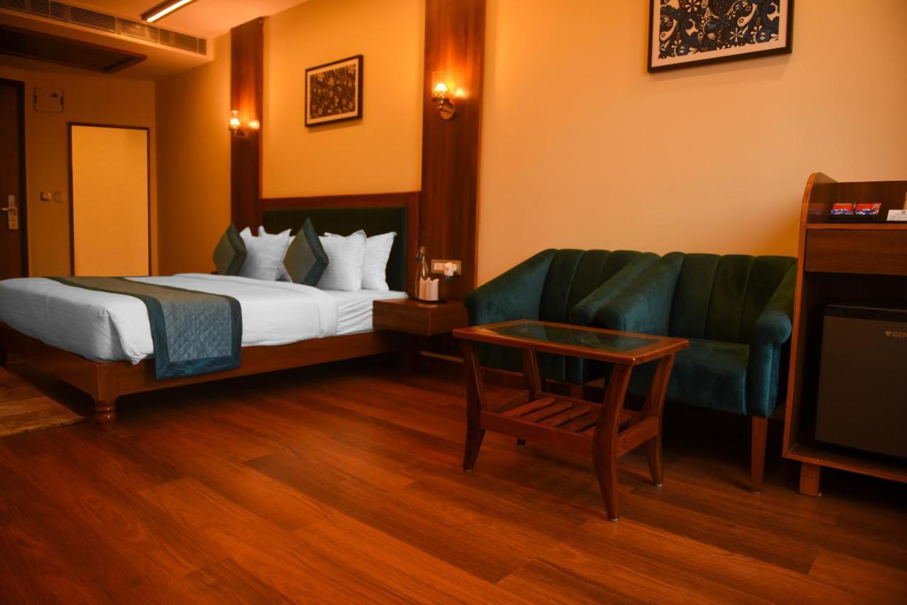 The Abhyudyam Ganga Hotel Haridwār Exterior photo