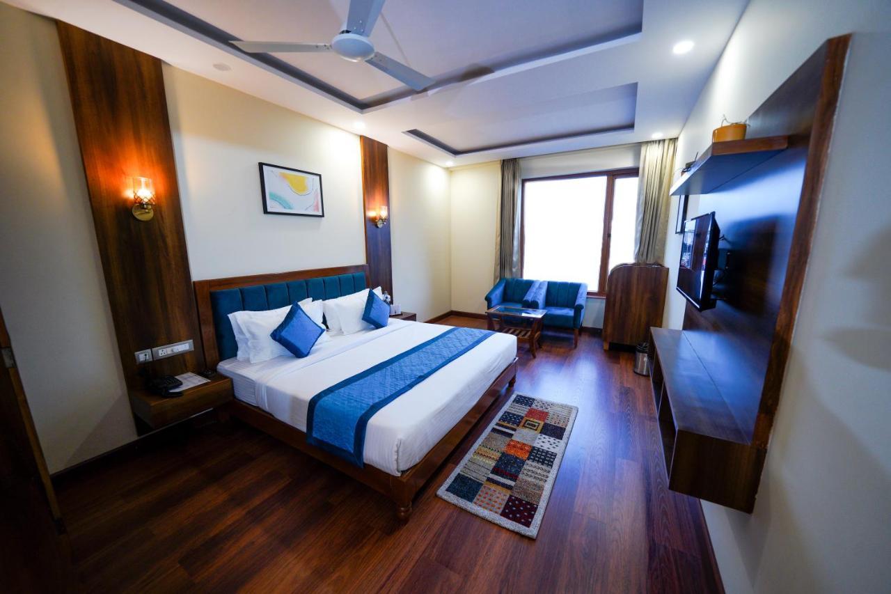 The Abhyudyam Ganga Hotel Haridwār Exterior photo